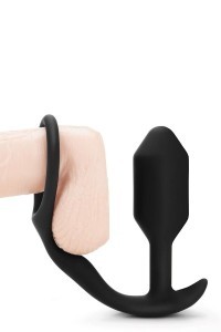 Plug anale con anello fallico Snug & Tug S nero