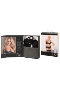 Set intimo in pizzo e velluto con catene