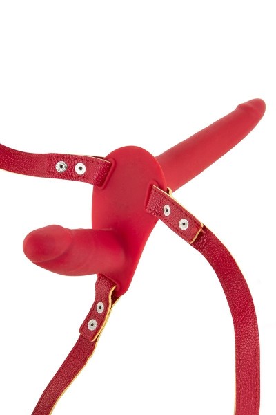 Doppio strap-on rosso